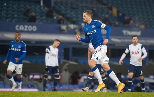 巴黎队也采 巴黎队也采