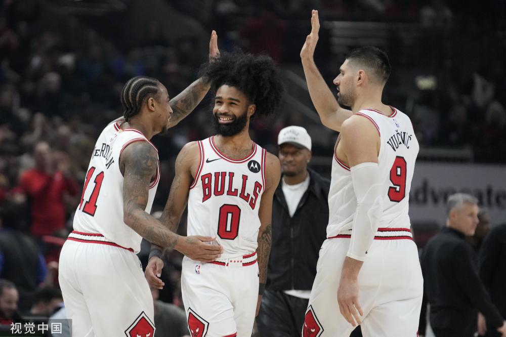 场均接近0 场均接近0